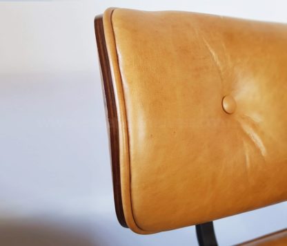 Poltrona e Puff Charles Eames - Tecido Sintético - Image 10